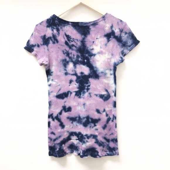 Tyte Knits Peace Sign Tie Dye Tee, Size Medium - Picture 2 of 4